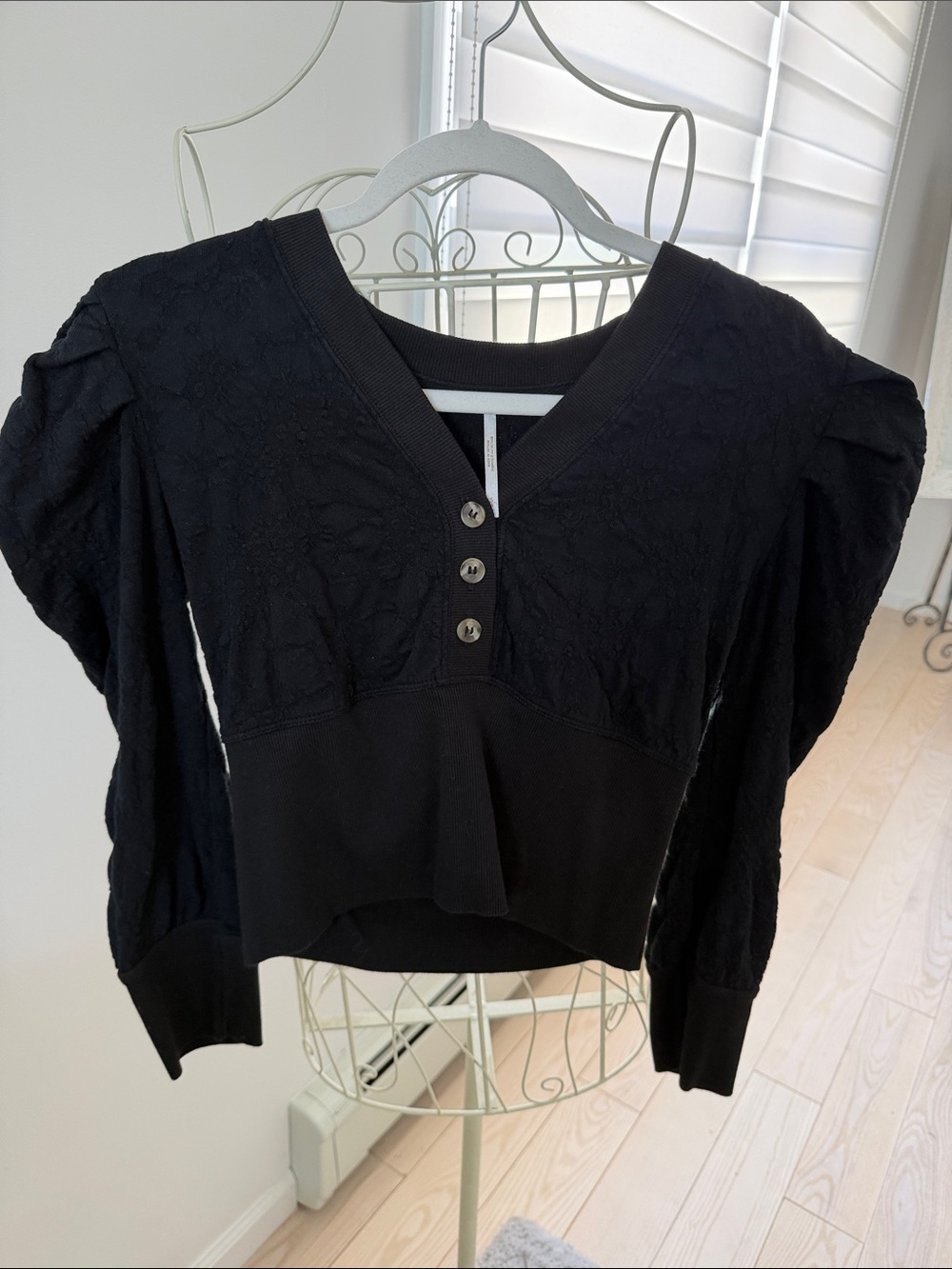 Free People Black V-Neck Button Front Women's Crop Top